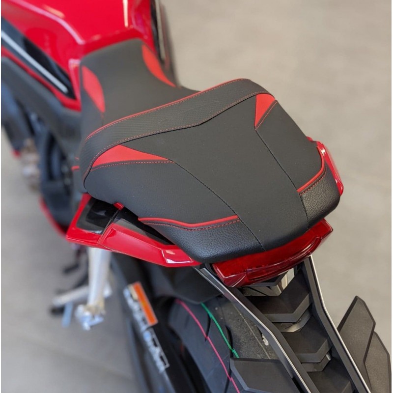 Bagster Ready Luxe CBR650R comfort seat L'Usine Motos