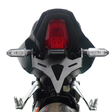 17137 : Nummernschildhalter Evotech Performance 2024 Honda CB650